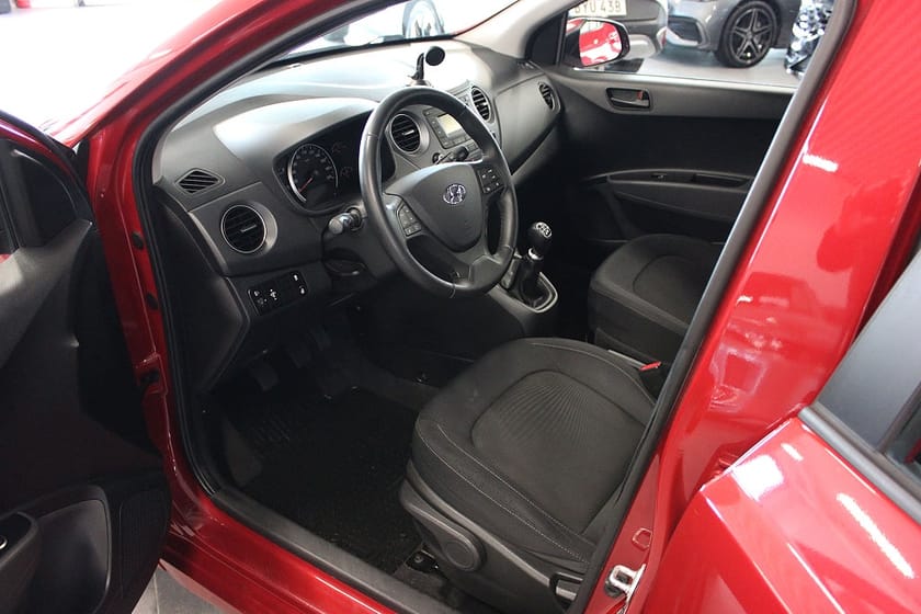 Bild 2 av Hyundai i10