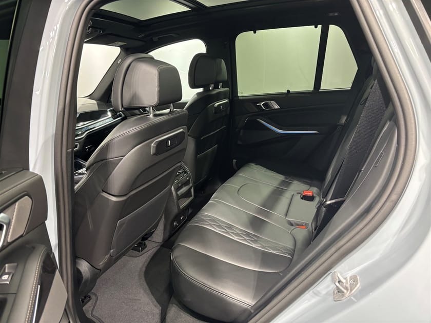 Bild 4 av BMW X5 xDrive50e M Sport Business Ed Drag DA Pro H K