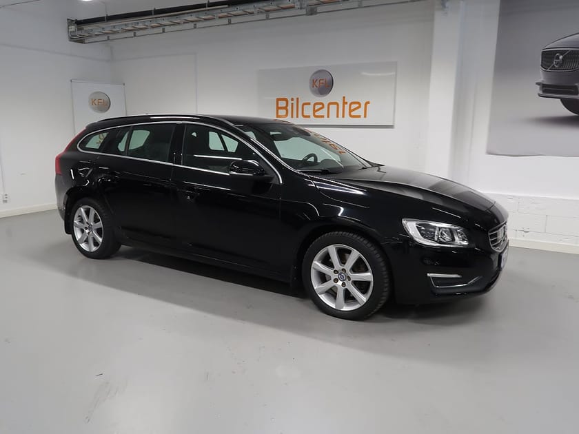 Bild 4 av Volvo V60 D4 AWD Classic V-Däck ingår Drag-Värmare-Adaptiv-Rattvä