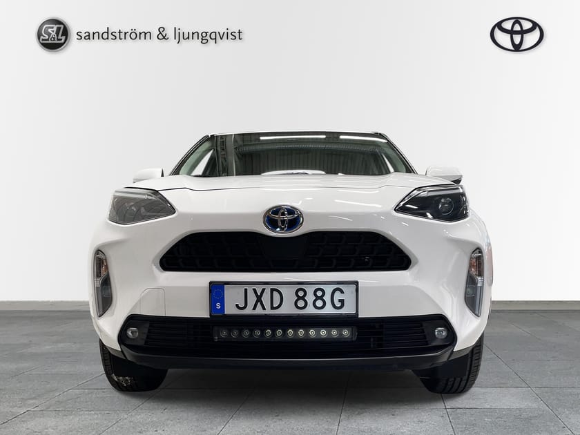 Bild 2 av Toyota Yaris Cross Hybrid AWD-i 1,5 ACTIVE