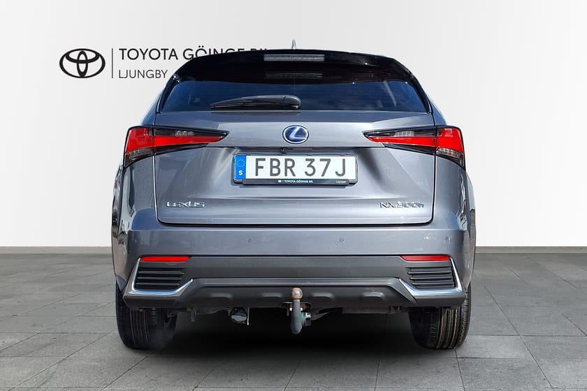 Bild 4 av Lexus NX 300h AWD