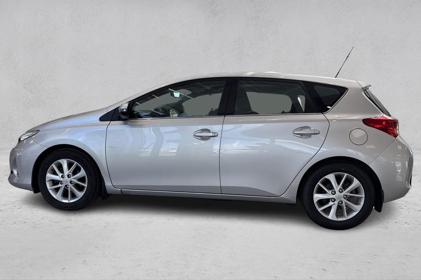 Bilde 2 av Toyota Auris | H.feste | Motorvarmer |