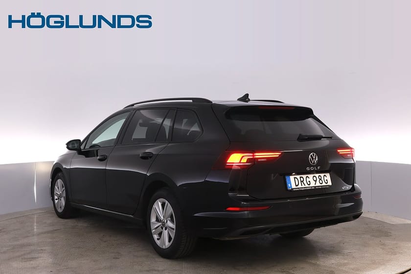Bild 5 av Volkswagen Golf Sportscombi 1.5 ACT Life Värmare B-kamera V-hjul Moms
