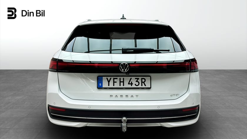 Bild 5 av Volkswagen Passat Sportscombi Business 1.5 eTSI 150HK DSG7 Drag/kamera