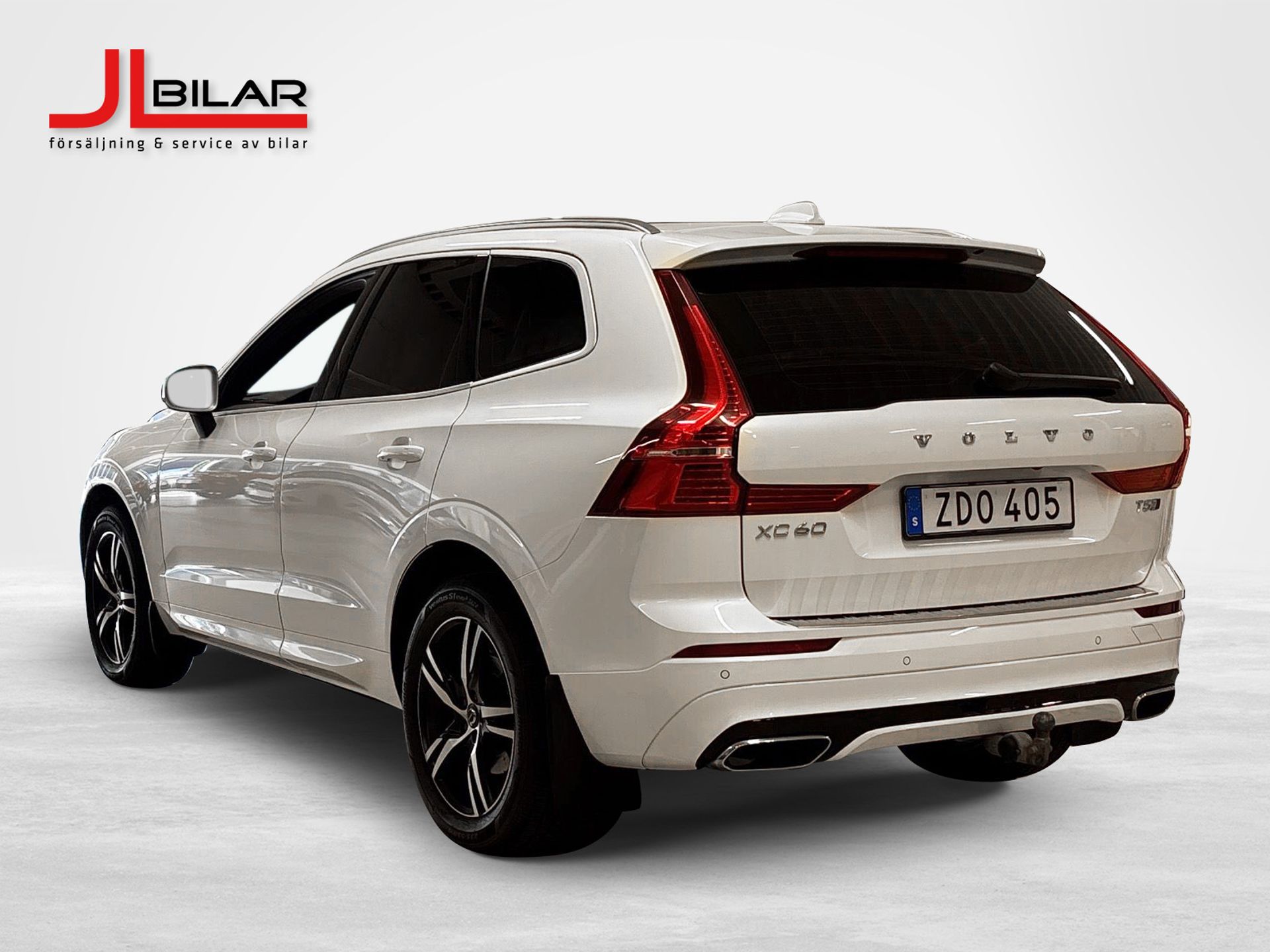 Volvo XC60 T5 AWD R-Design 250hk 2018, bild 2/5
