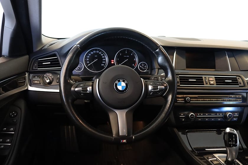 Bild 2 av BMW 520d xDrive Touring Steptronic, 190hk, 2017