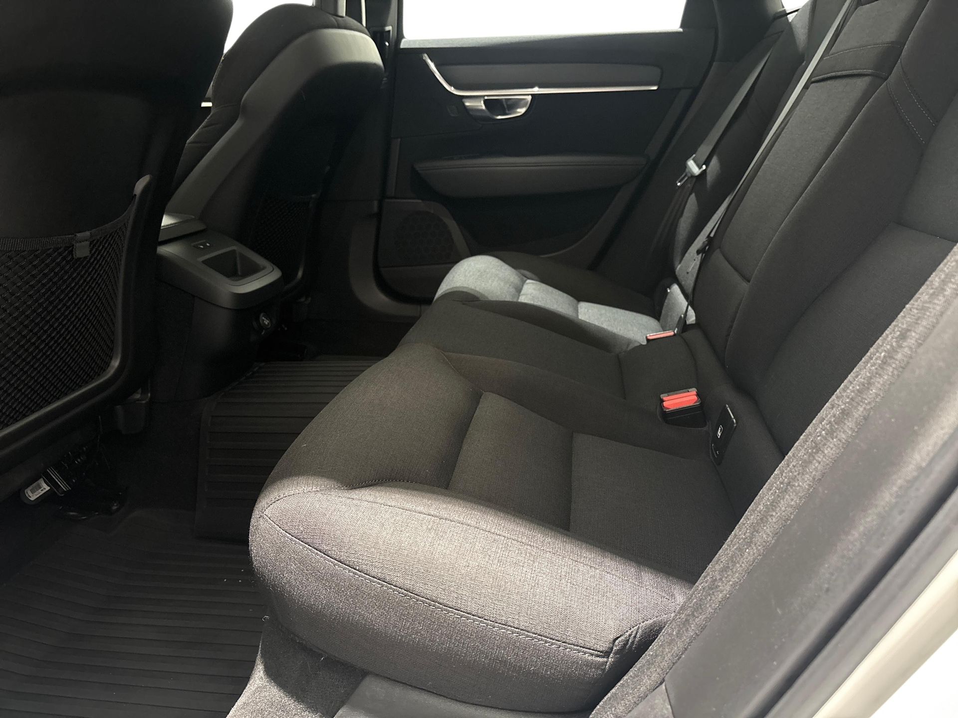 Volvo V90 Cross Country D4 AWD Business 2018, bild 6/10