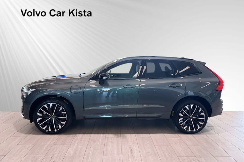 Bild 3 av Volvo XC60 T8 Ultra Dark Drag Luftfj Pano B/W HUD