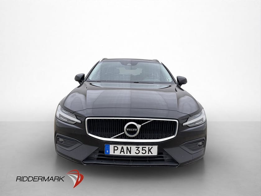 Bild 2 av Volvo V60 B4 197hk Momentum Kamera CarPlay Värmare Rattvärme