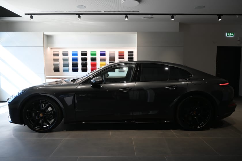 Bild 4 av Porsche Panamera 4 E-Hybrid 