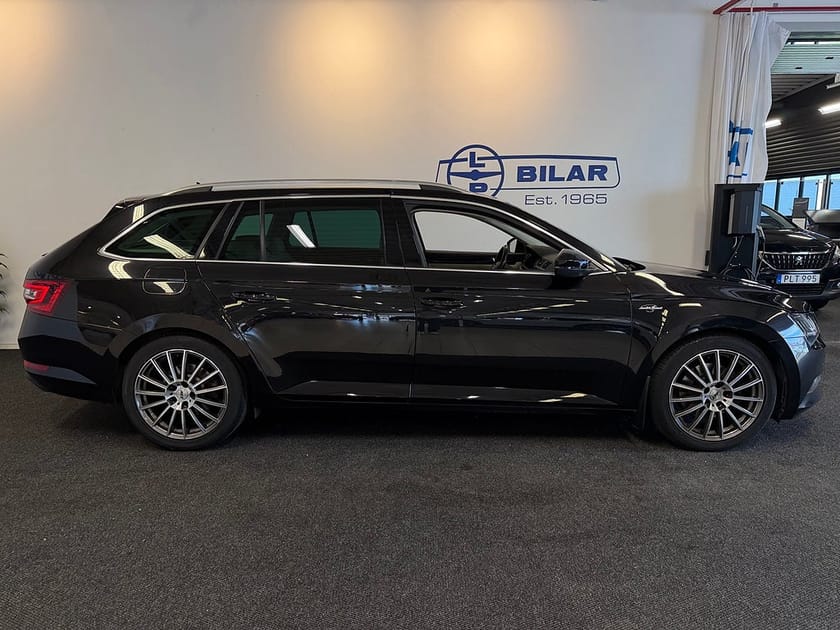 Bild 2 av Škoda Superb Kombi Skoda 2.0 TDI 4x4 L&K | Drag | Vhjul | Minnesstolar | Kamera