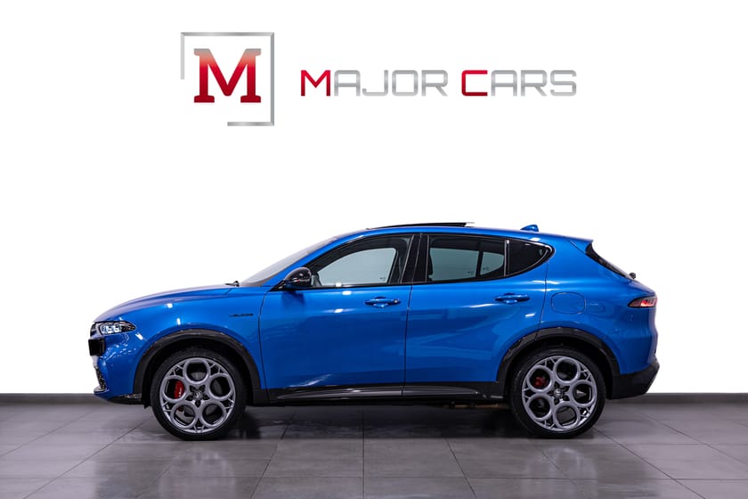 Bild 3 av Alfa Romeo Tonale Plug-in-Hybrid AWD Veloce Pano H/K Läder Matrix 280hk