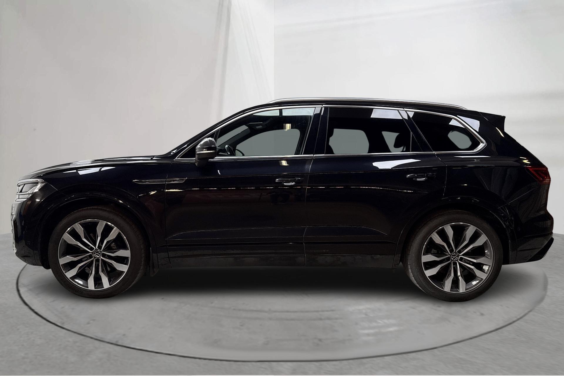 Volkswagen Touareg 2019, photo 2/10