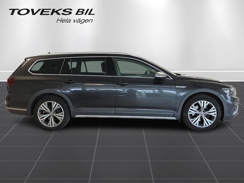 Bild 2 av Volkswagen Passat Alltrack 2.0 TDI 190hk Värmare|Dragkrok|IQ-Matrix|