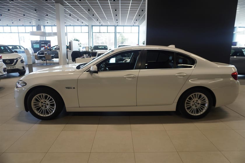 Bild 3 av BMW 520d xDrive Sedan Drag HiFi Automat Läder