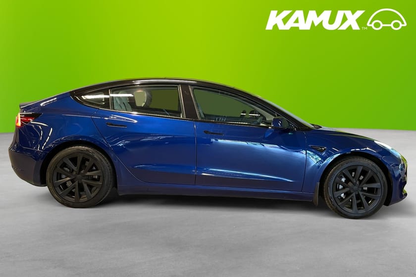 Bild 2 av Tesla Model 3 Long Range AWD 440hk 2020 Kamera Pano