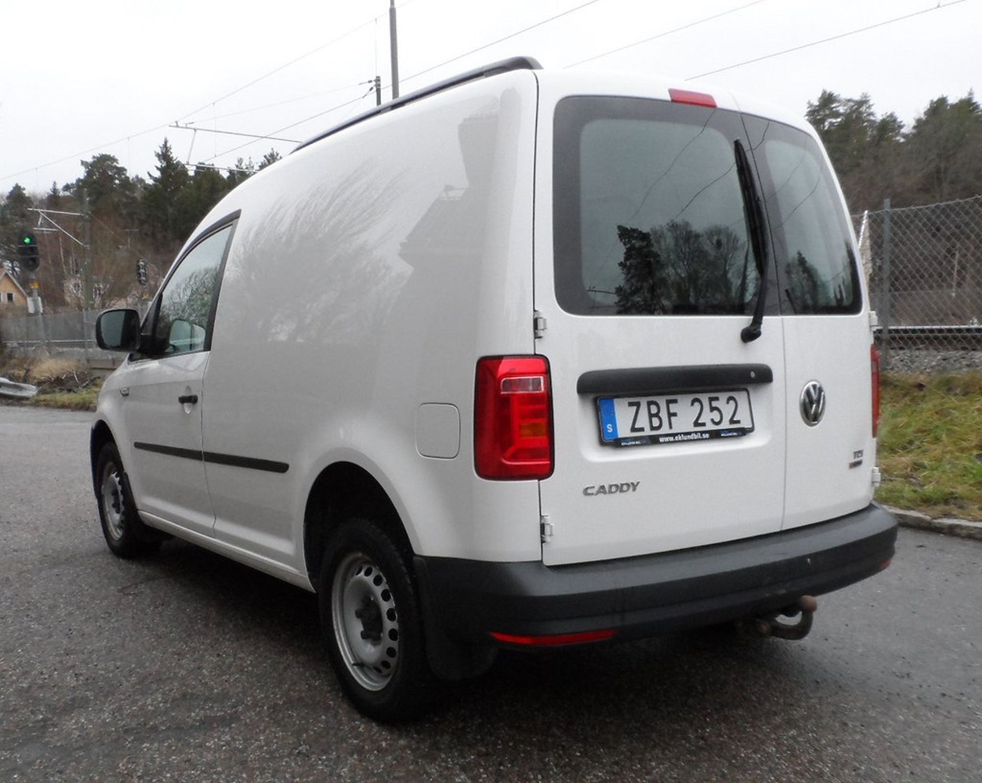 Volkswagen Caddy Van 2.0 TDI BMT 4Motion 2018, bild 3/23