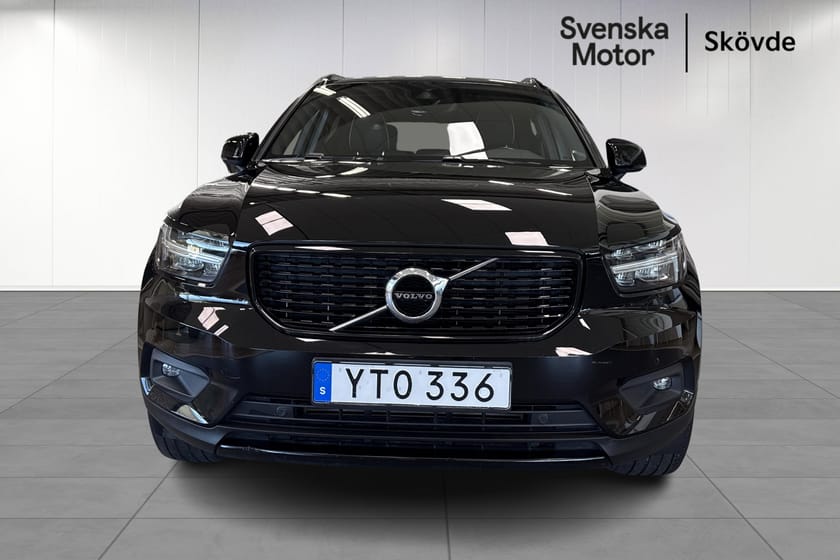 Bild 4 av Volvo XC40 T5 AWD R-Design | Drag | VOC | Backkamera | Adaptiv farthållare |