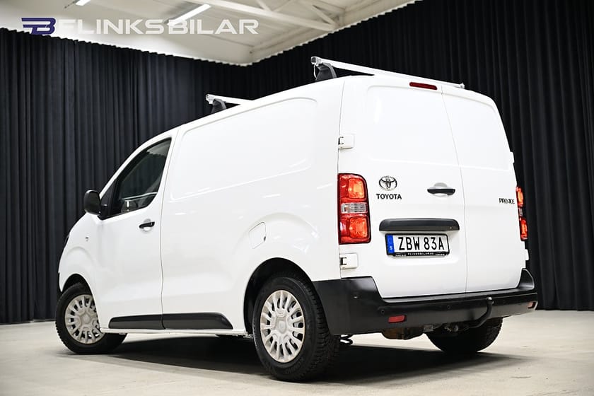 Bild 2 av Toyota Proace 1.5 D-4D 120HK Drag|Värmare|Dubbeldörr|Lågmil|Leasbar