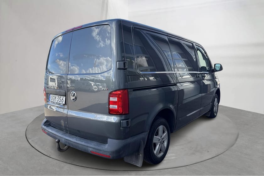 Bild 3 av Volkswagen Transporter T6 2.0 TDI BMT Skåp (150hk) Verkstad