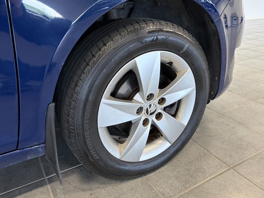 Bild 3 av Škoda Fabia Kombi Ambition 1.2 TSI 86hk Drag