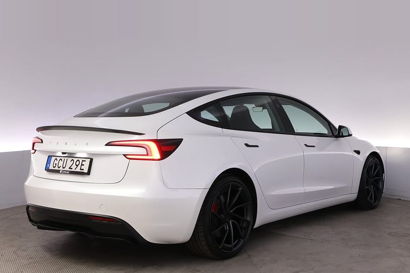 Bild 5 av Tesla Model 3 Performance FSD Panorama