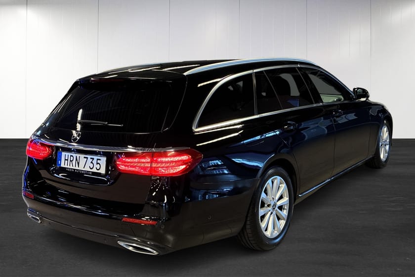 Bild 3 av Mercedes-Benz E 200 T d 9G-Tronic | Avantgarde | Drag | MBUX | Backkamera |