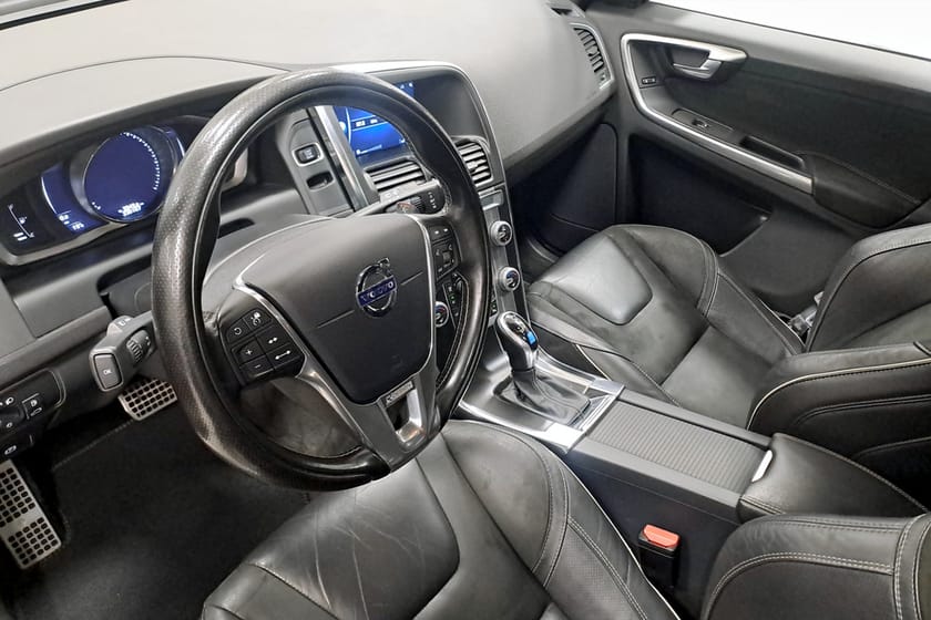Bild 5 av Volvo XC60 D5 AWD Classic R-Design