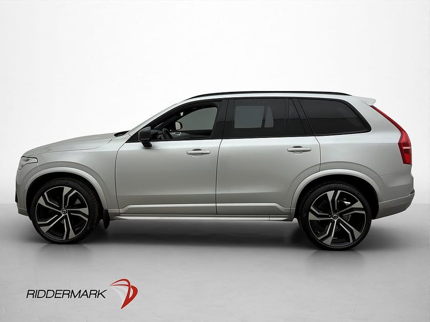 Bild 5 av Volvo XC90 7 Sits B5 AWD R-Design Pano B&W HUD Luft Drag