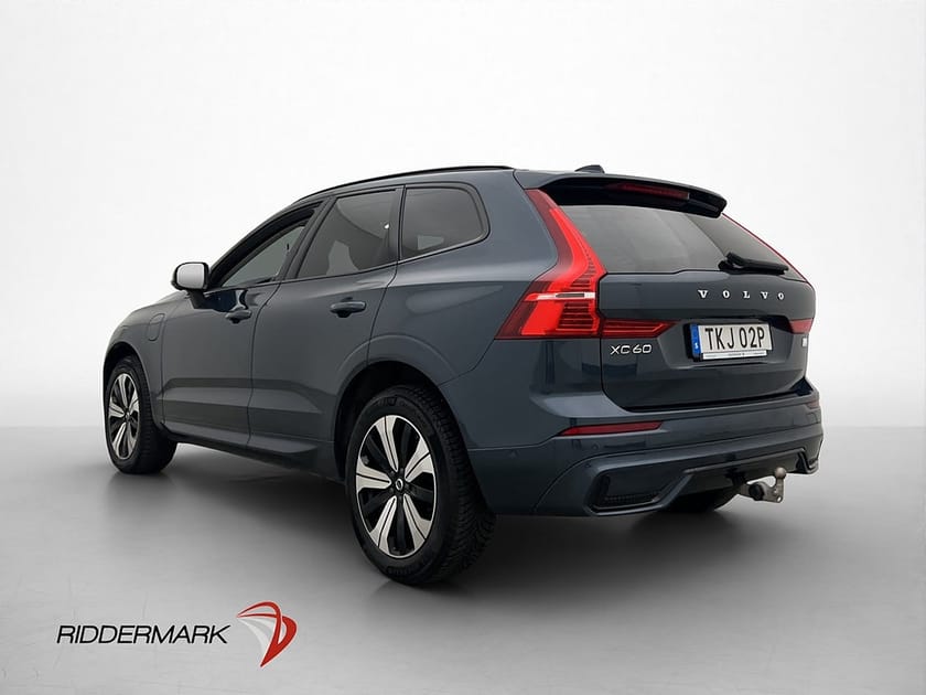 Bild 5 av Volvo XC60 Recharge T6 AWD Plus Dark 360° Pano P-Värm Drag