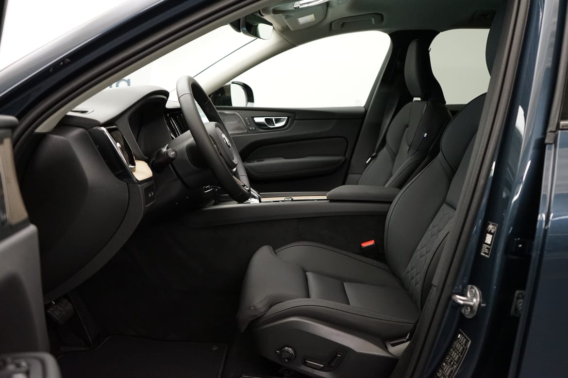 Bild 4 av 6 på bilen