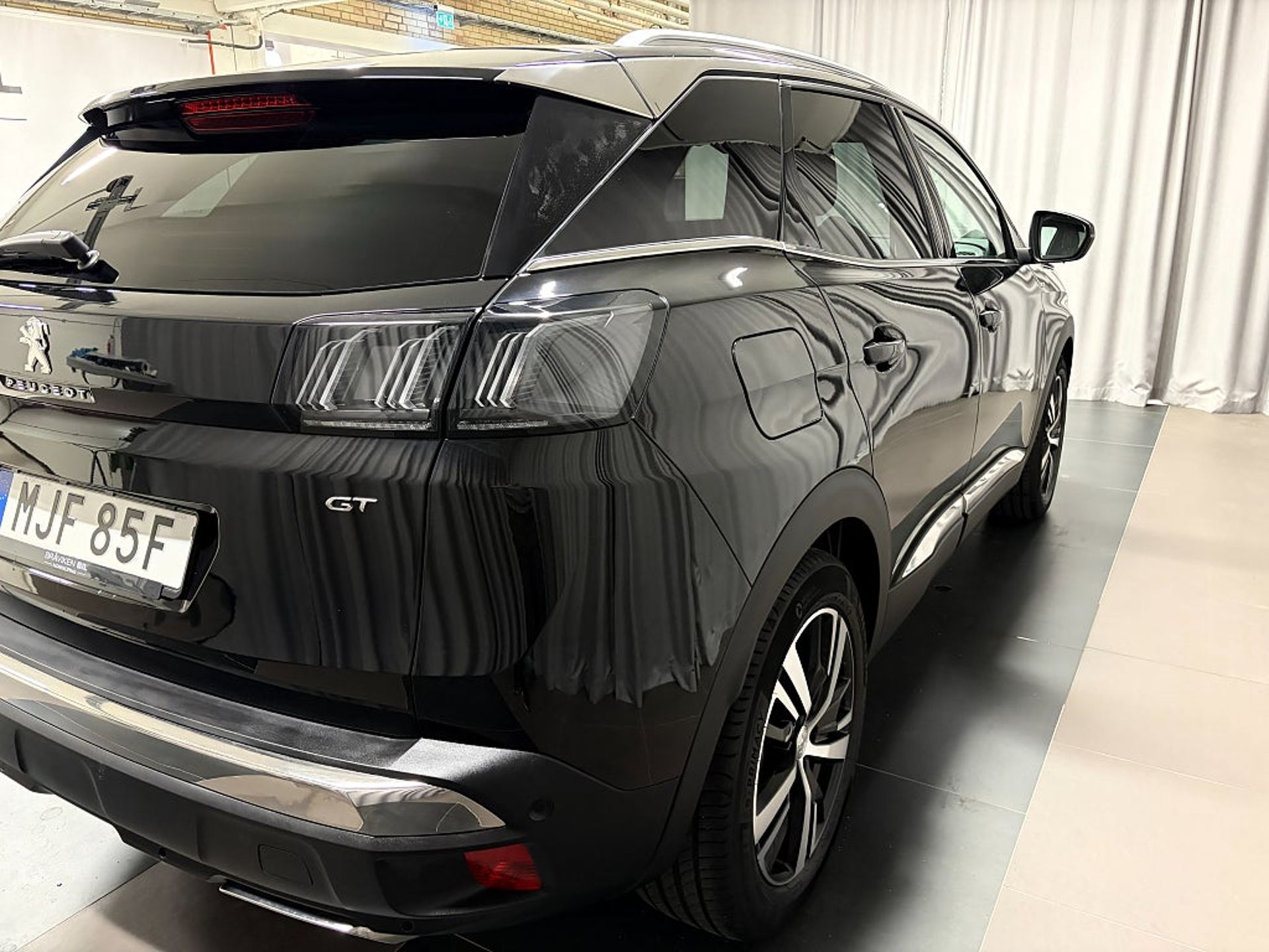 Peugeot 3008 1.2 PureTech 130 GT 2023, bild 4/10