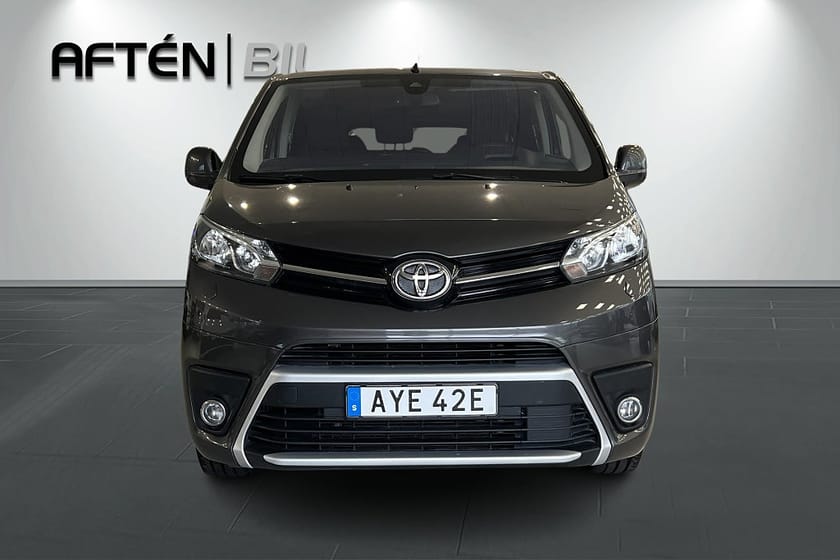 Bild 3 av Toyota Proace Verso 2.0 D-4D 9-sits Lång / KROK / HEAD UP / P-SENSOR
