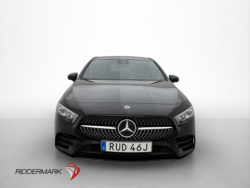 Bild 2 av Mercedes-Benz A 200 Sedan A200 163hk AMG Line Pano Wide Night Kamera