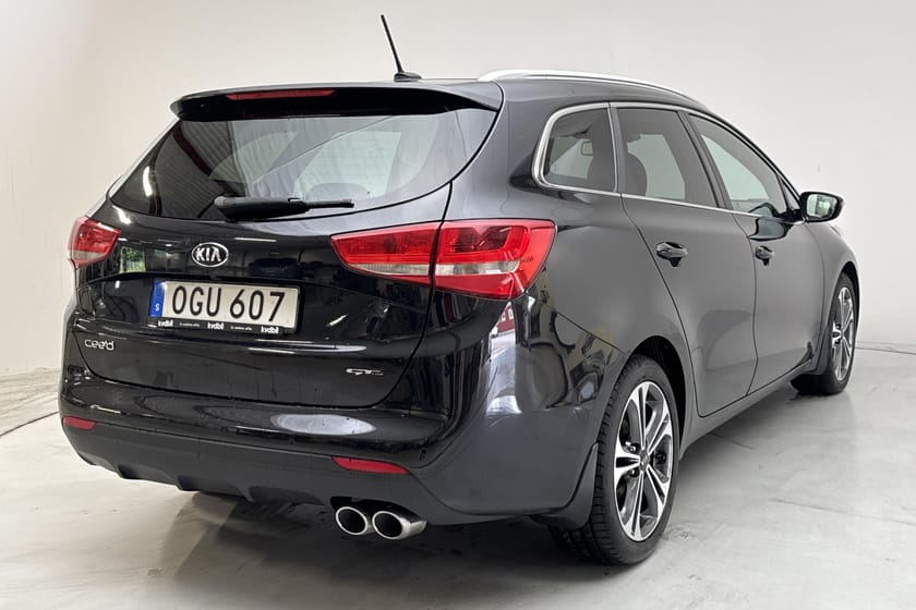 Bild 3 av Kia cee'd_sw Cee'd 1.6 CRDi SW (136hk) GT Line GPS Backkamera