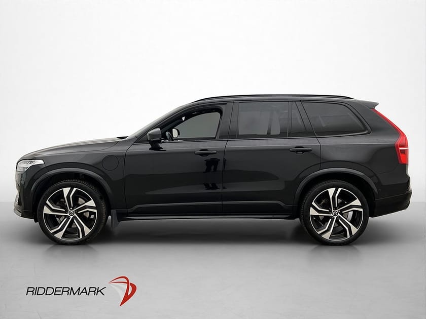 Bild 4 av Volvo XC90 7 Säten T8 AWD R-Design 7-Sits Pano B&W 360° Värmare Drag