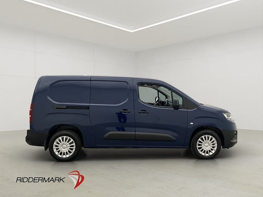 Bild 2 av Toyota ProAce City proace-city L2 Värm Drag B-Kamera 2xDörr CARPLAY Moms