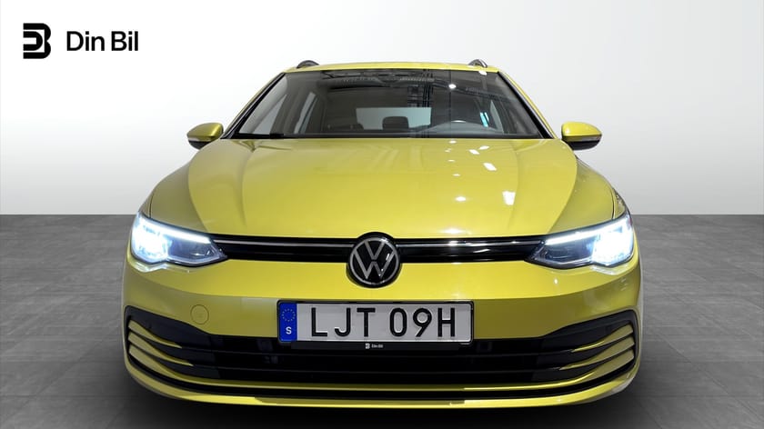Bild 4 av Volkswagen Golf Sportscombi 1.5 eTSI 130 DSG /Värmare/B-kamera/Sportchassi
