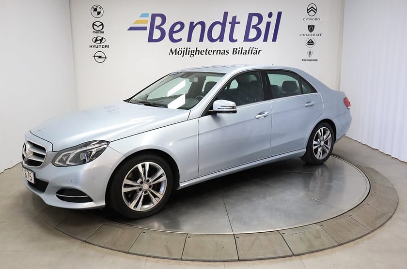 Bild 4 av Mercedes-Benz E 250 BlueTEC 4MATIC 7G  Plus Avantgarde / 12100 Mil