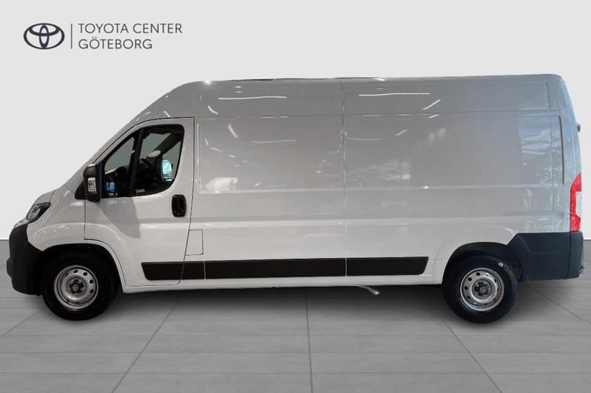 Bild 3 av Toyota ProAce Max Van 35 L3H2 180 HK AUT COMFORT