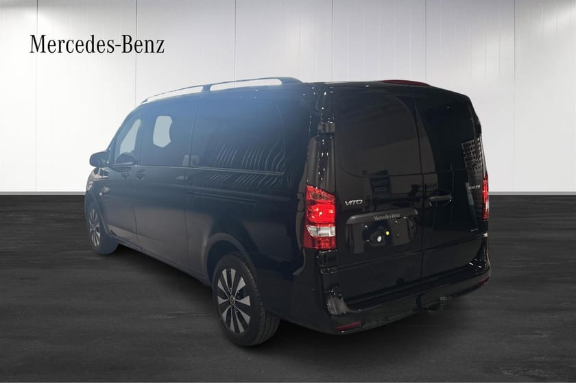 Bild 3 av Mercedes-Benz Vito Mixto 119 CDI 4x4 3.0t EX. LÅNG Backkamera / 360° Kamera / Dragkrok