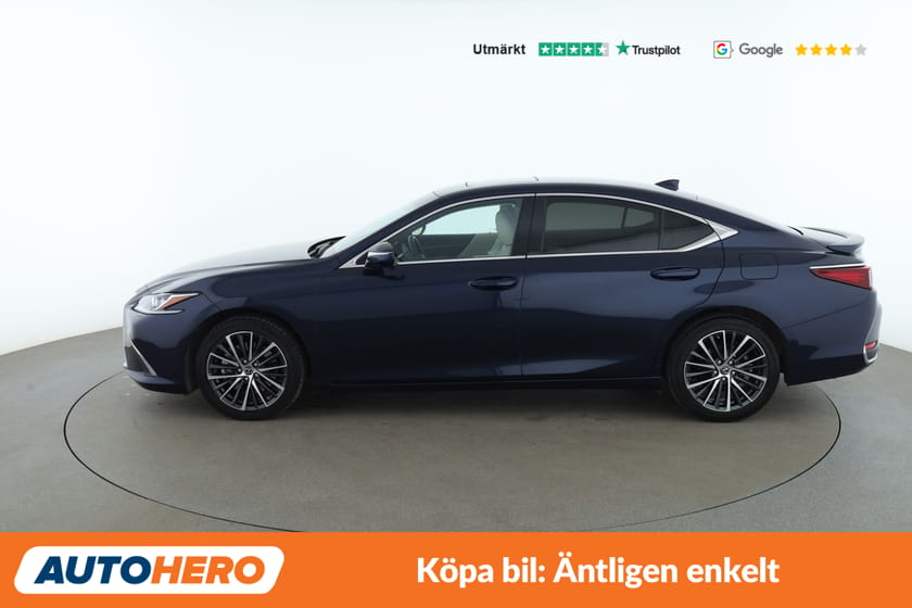 Bild 2 av Lexus ES 300h GPS, Backkamera .