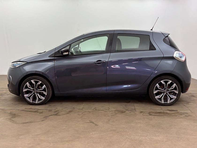 Bild 3 av Renault ZOE R110 41 kWh 109hk Iconic BOSE Friköpt Batteri Kamera