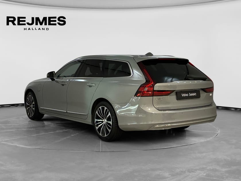 Bild 2 av Volvo V90 Recharge T6 Core Edition II