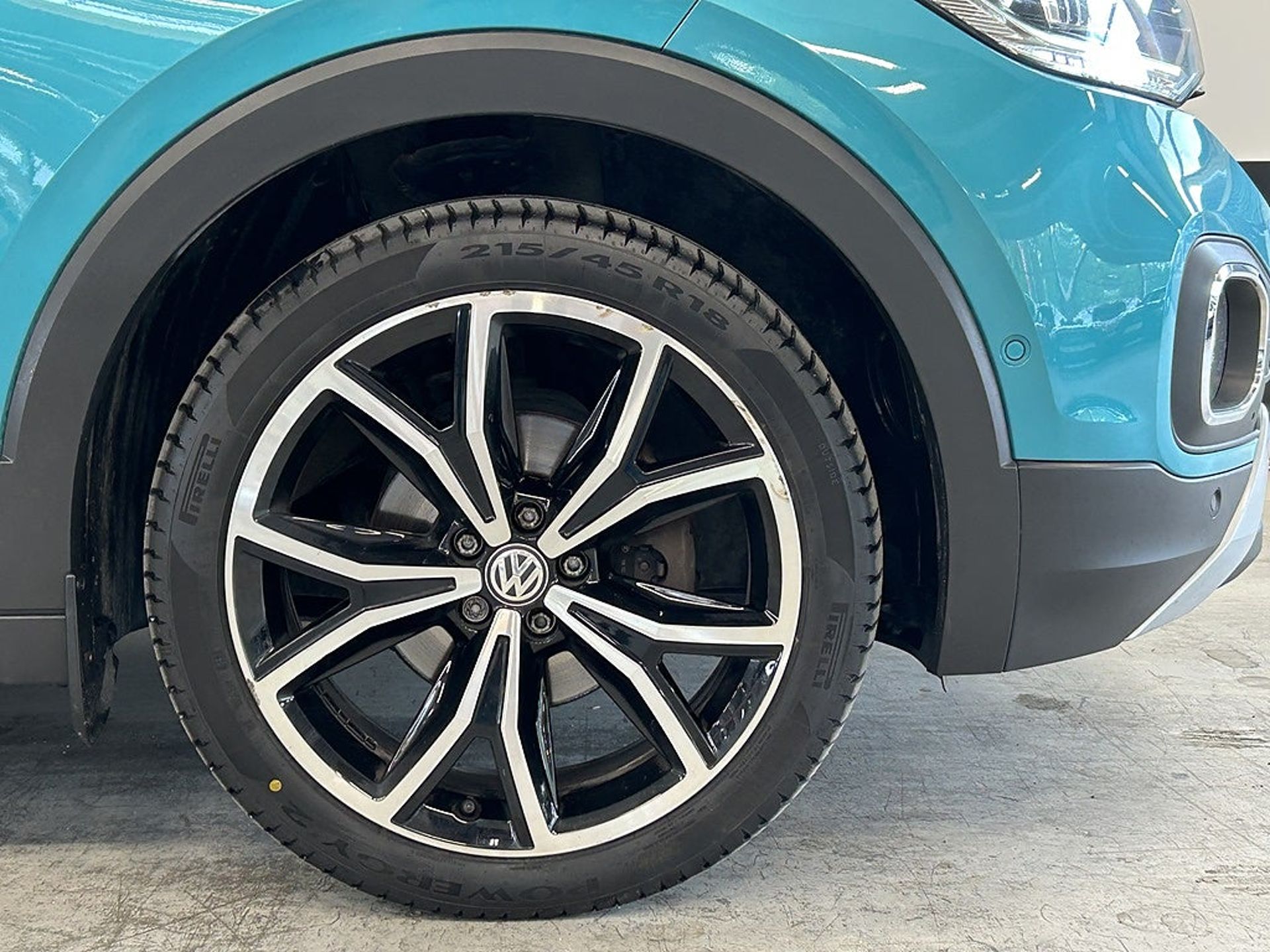 Volkswagen T-Cross 2020, bild 6/10