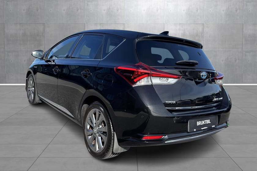 Bilde 3 av Toyota Auris Hybrid Executive m/ panoramatak