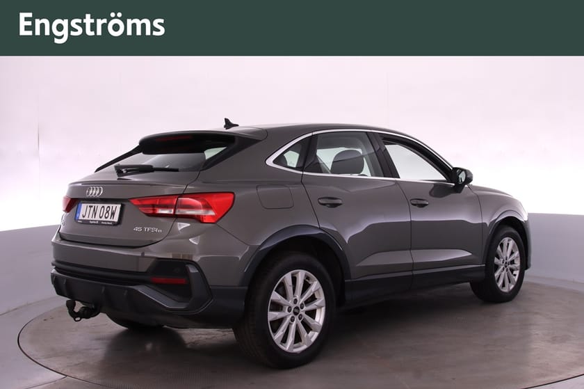 Bild 3 av Audi Q3 Sportback 45 TFSI e TFSIe 245Hk Dragkrok/Backkamera