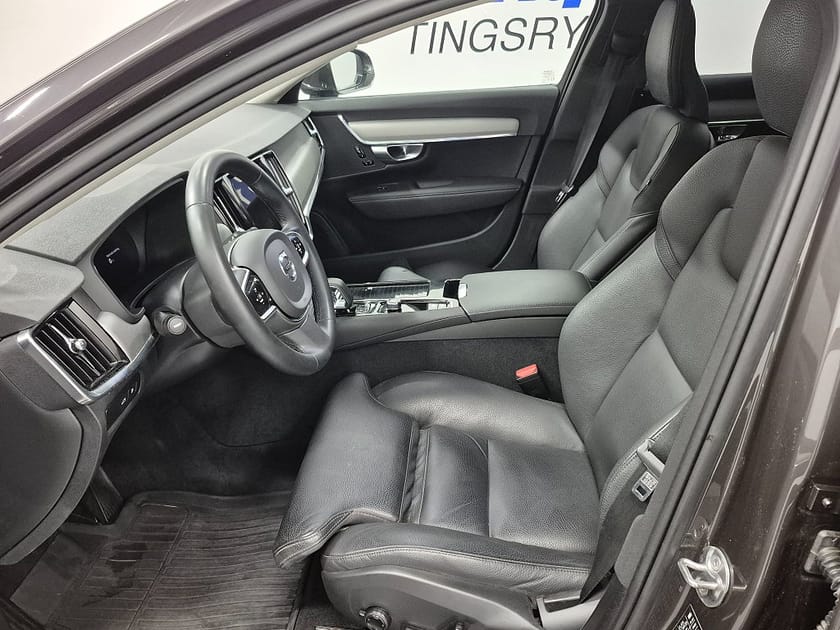 Bild 2 av Volvo V90 T8 Recharge Plus Bright plug in 456HK 4x4 Läder