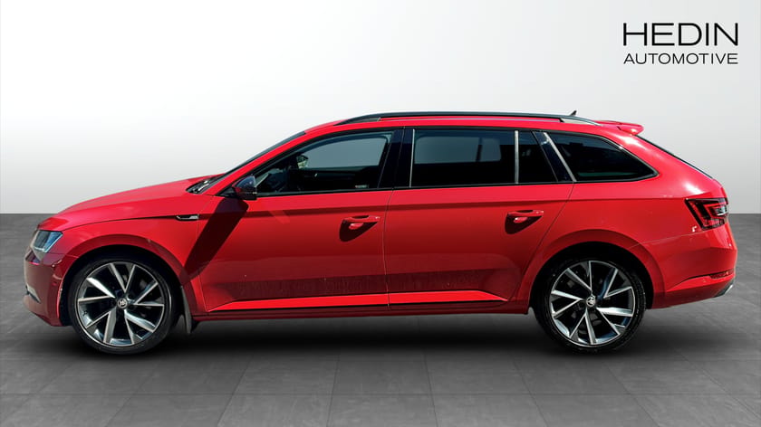 Bild 3 av Škoda Superb Kombi 2.0 TDI 4x4 SCR DSG Sekventiell Sport, Sportline