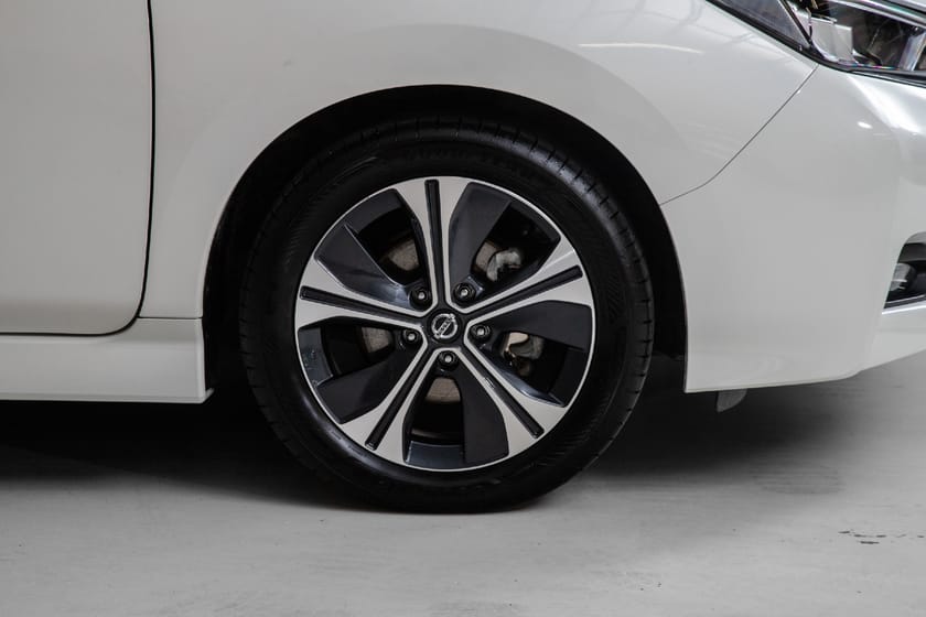 Bilde 5 av Nissan Leaf /40kWh/BLIS/NAVI/DAB+/VARMEPUMPE/KAMERA/++!